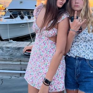 Isabelle’s cabinet sundress